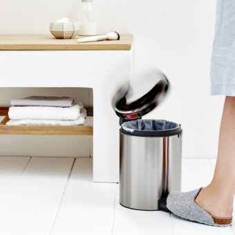 Мусорный бак с педалью newIcon 5л Brabantia 112102