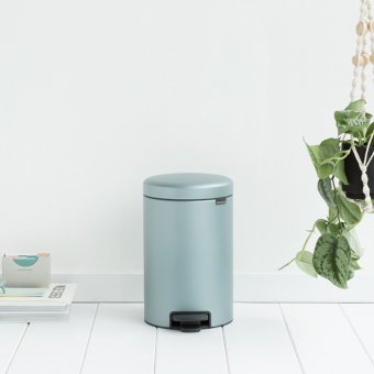 Мусорный бак с педалью newIcon 12л Brabantia 113765