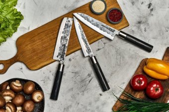 Набор ножей L=16,2;18,2;16,8 см, гвоздичное масло, салфетка Blacksmith Samura SBL-0220C/Y