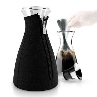 Кофейник cafe solo в неопреновом текстурном чехле 1 л черный арт. 567667